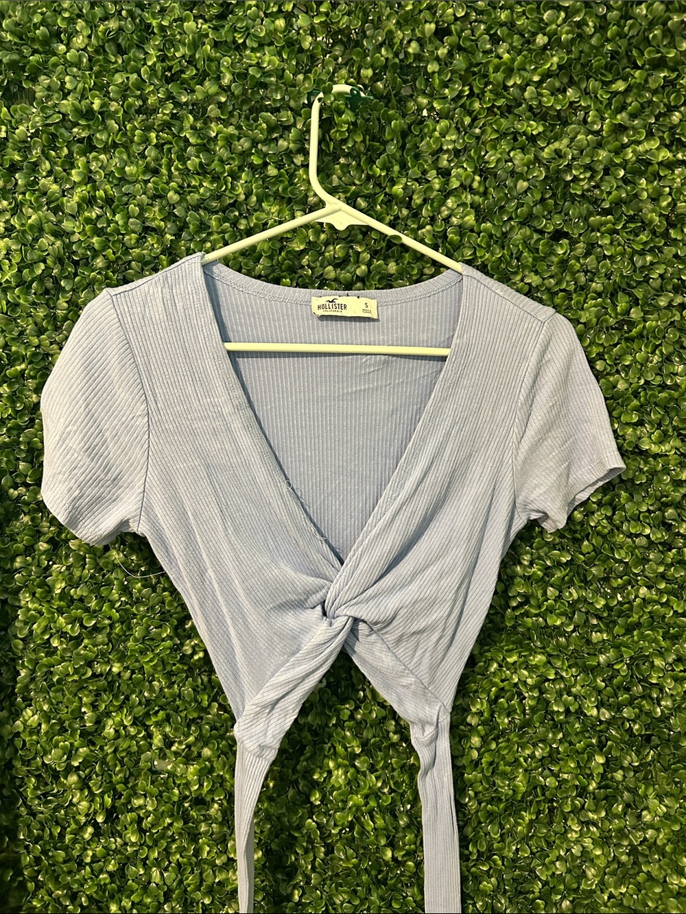 Hollister Light Lavender Ribbed Tie-Front Crop Top